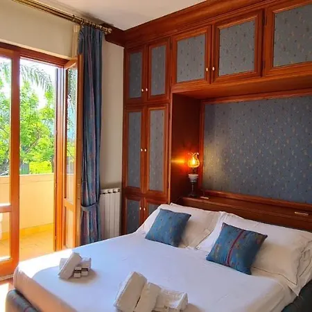 Recanati Apartment
